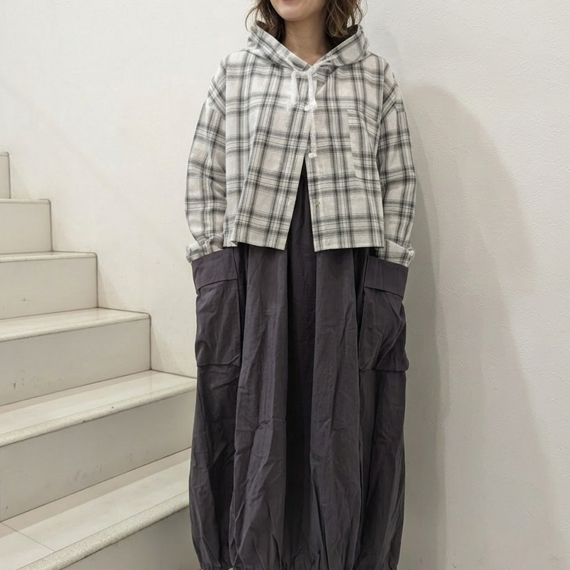 レース使いショートブラウスパーカー