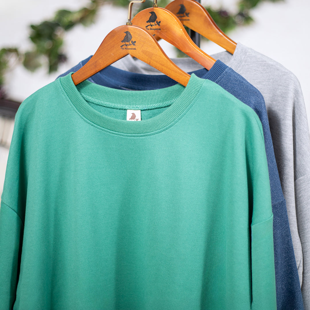 アオアシカツオドリ裾ドロストプルオーバー