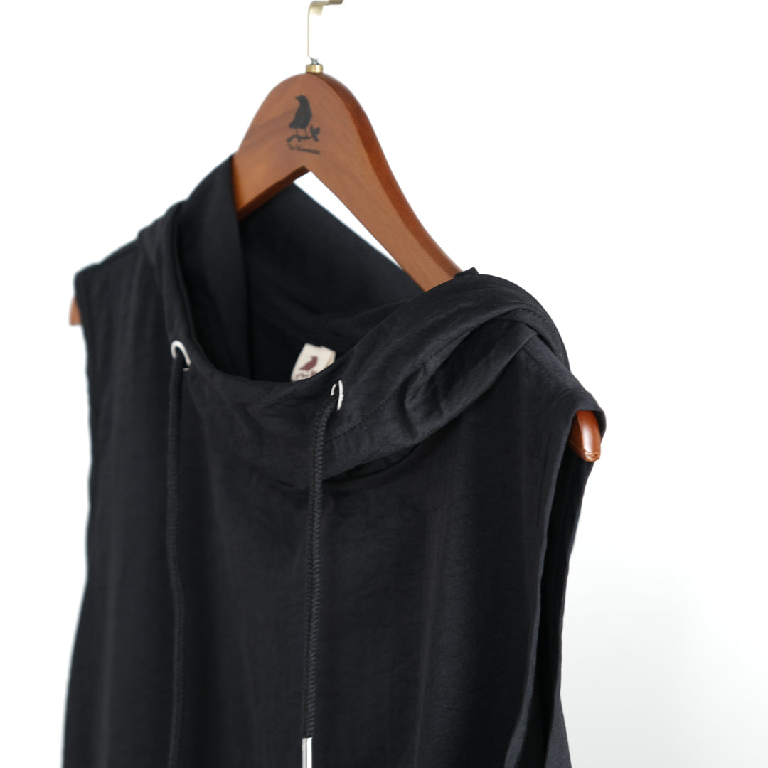 フード付きバルーンノースリーブワンピース (8216192548996)