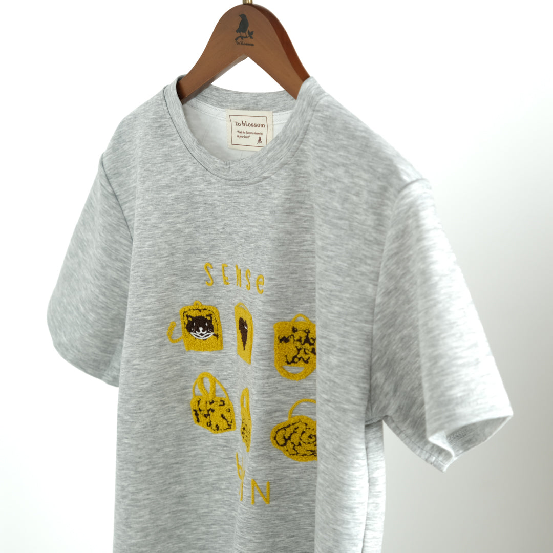 ミニバッグ刺しゅうTシャツ (9998339506308)