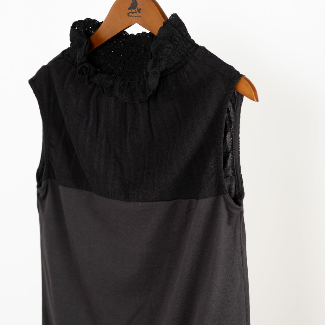 フリルネックタンクトップ (10024821260420)