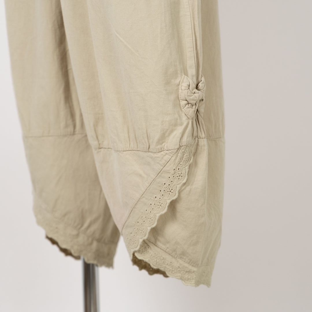 裾レースパンツ (10024828403844)