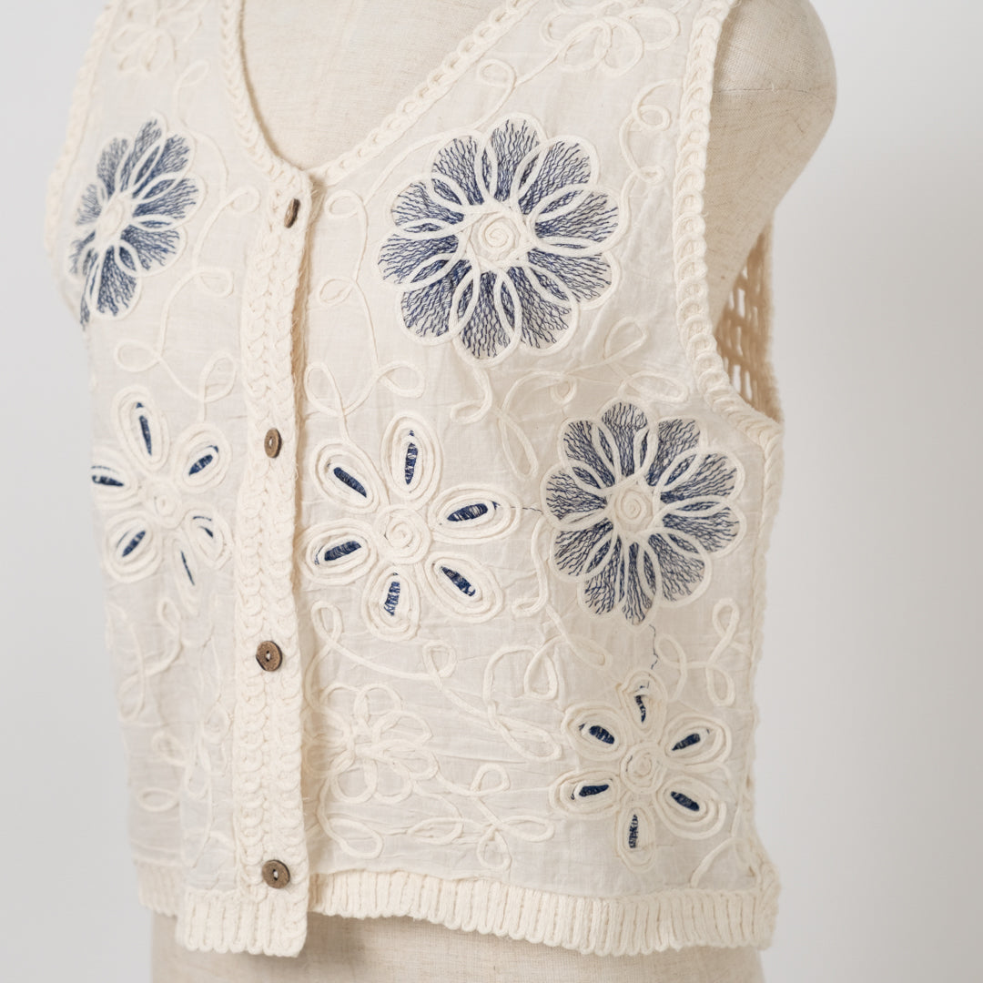 ノスタルジックデイジーベスト (10041265553540)