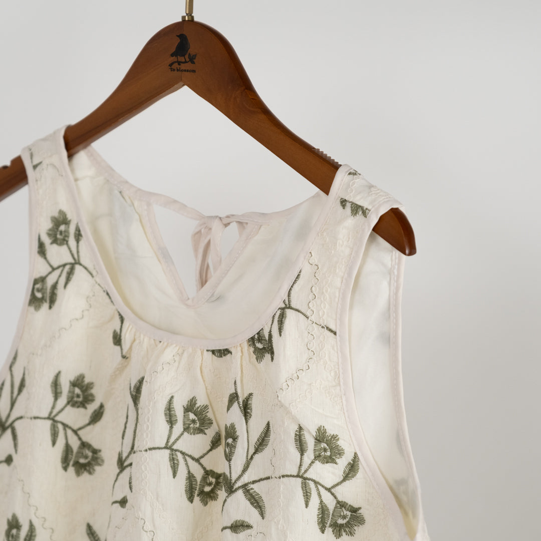 花柄エンブロイダリーブラウス (10069113307268)