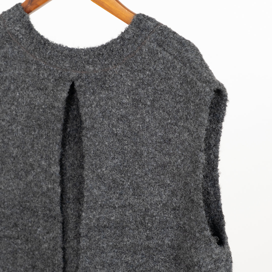 後開きブークレーベスト