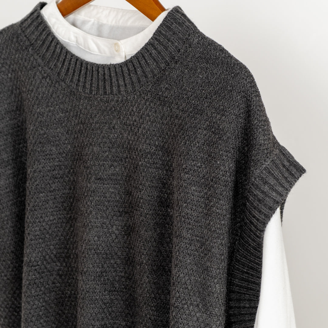 アクリルニット×ブラウスアンサンブル