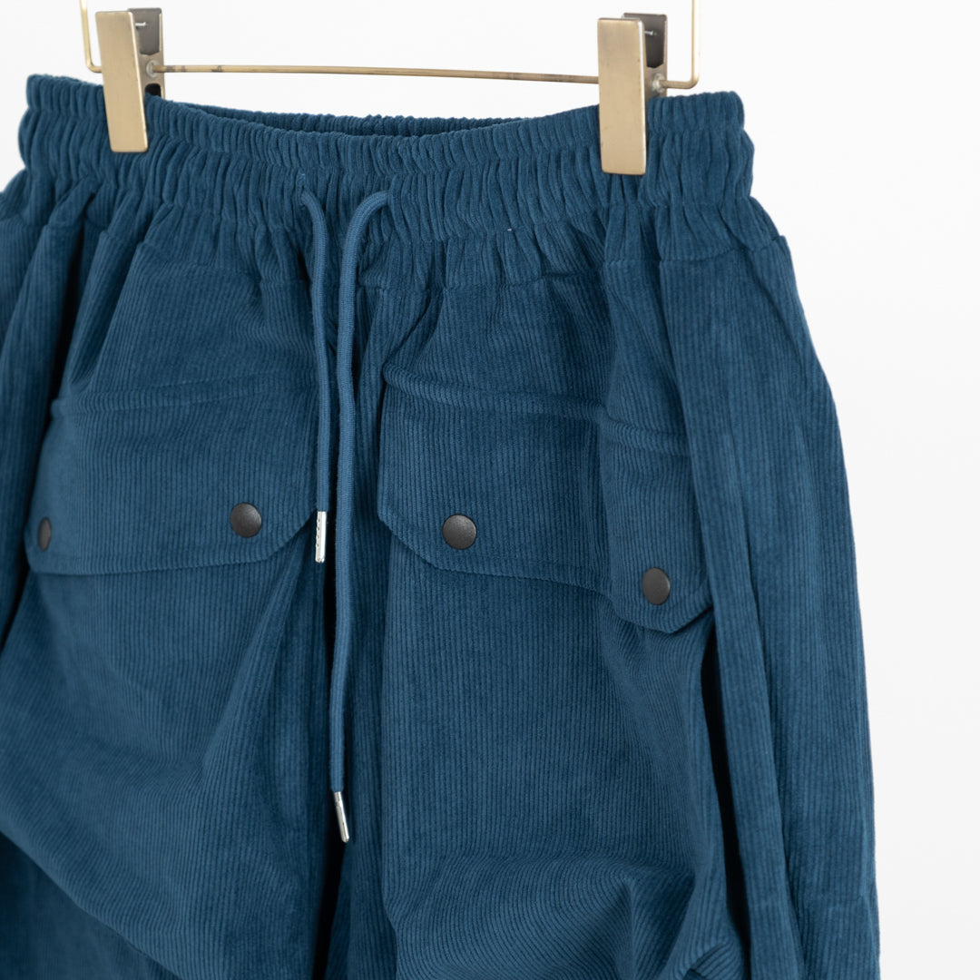 でかポケットコールテンパンツ