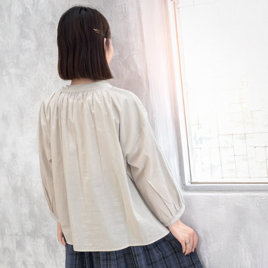 刺しゅうギャザーブラウス (10101067415684)