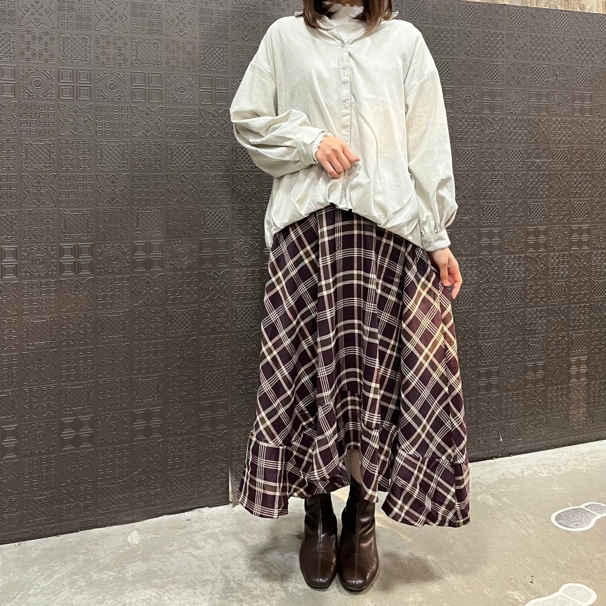 イレギュラーヘムのチェックスカート - to blossom (8166817464452)