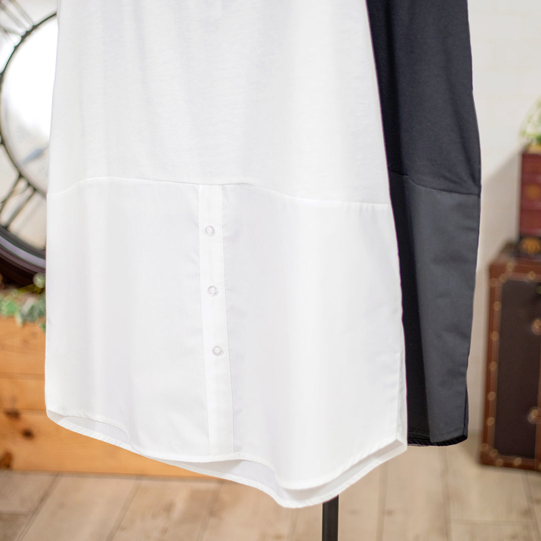 シャツ裾タンクトップ