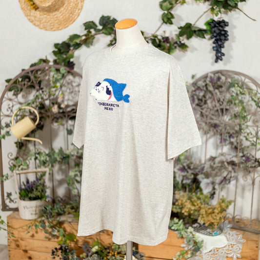 食べられたネコTシャツ