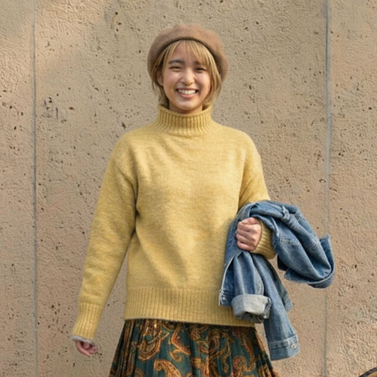 ハイネックプルオーバーニット