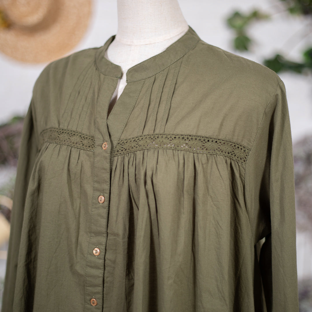 大人の天使のブラウス