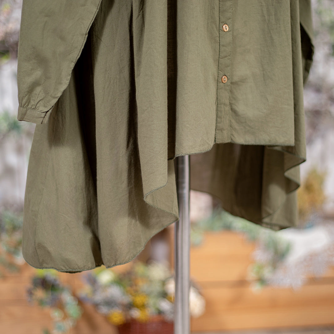 大人の天使のブラウス