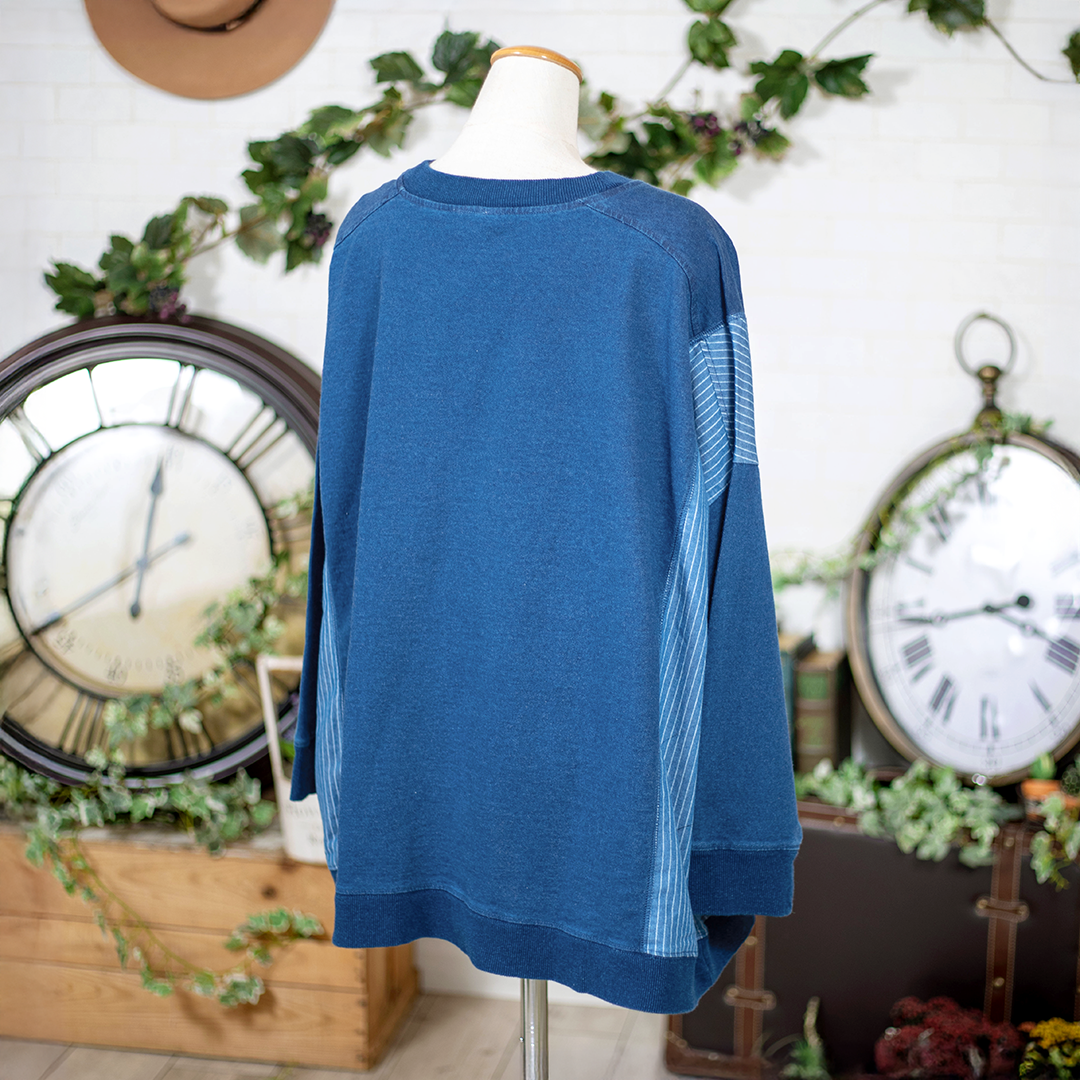 インディゴサイド裏毛切替プルオーバー