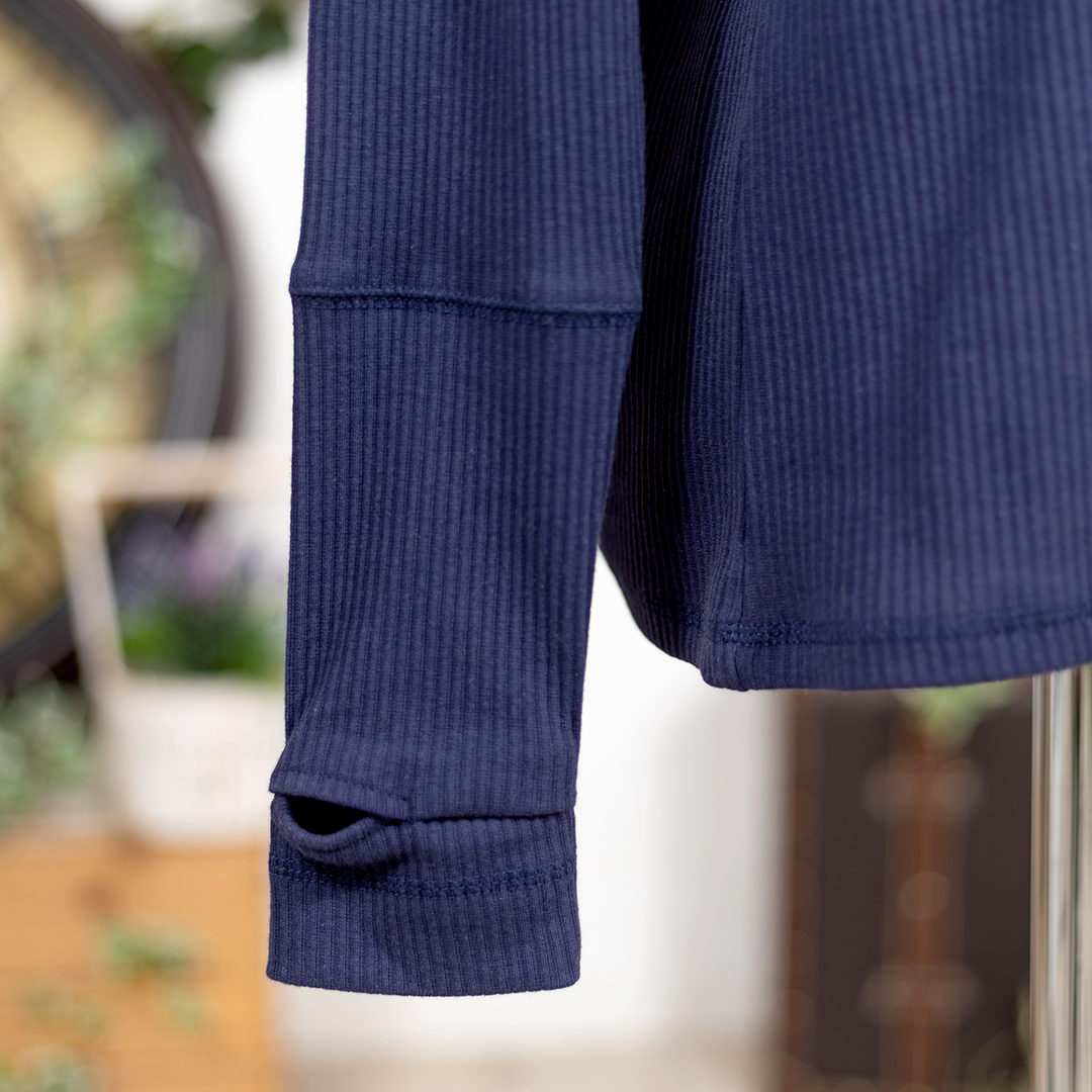 多色ボタン配色プルオーバー