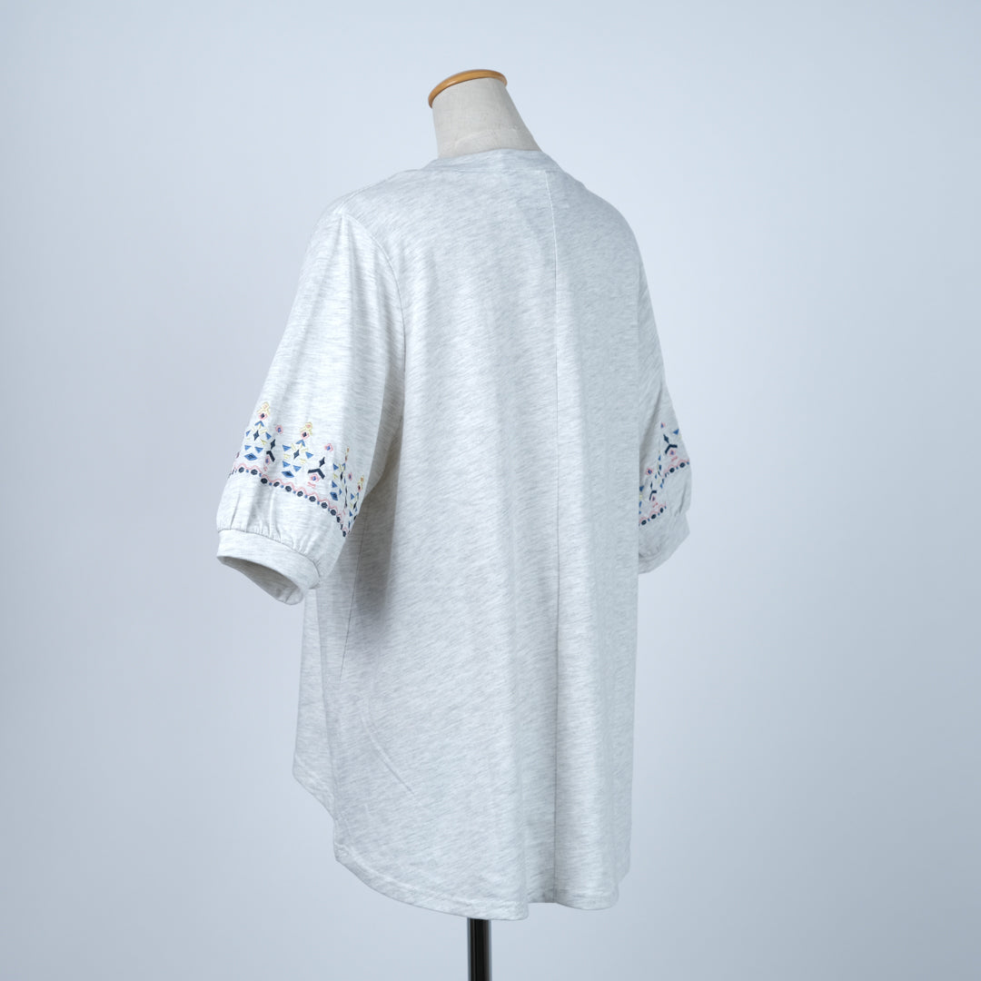 袖刺しゅうプルオーバー (9998350844036)