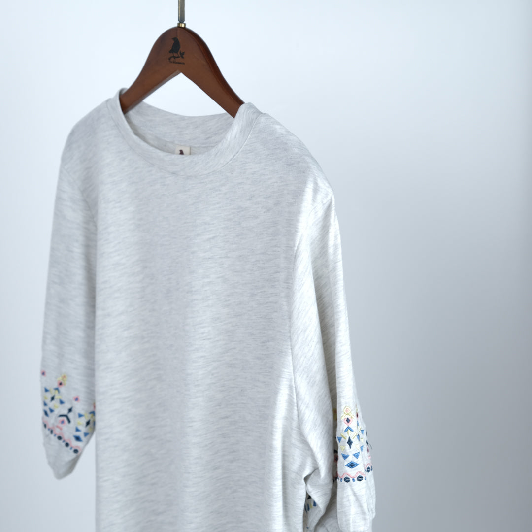 袖刺しゅうプルオーバー (9998350844036)