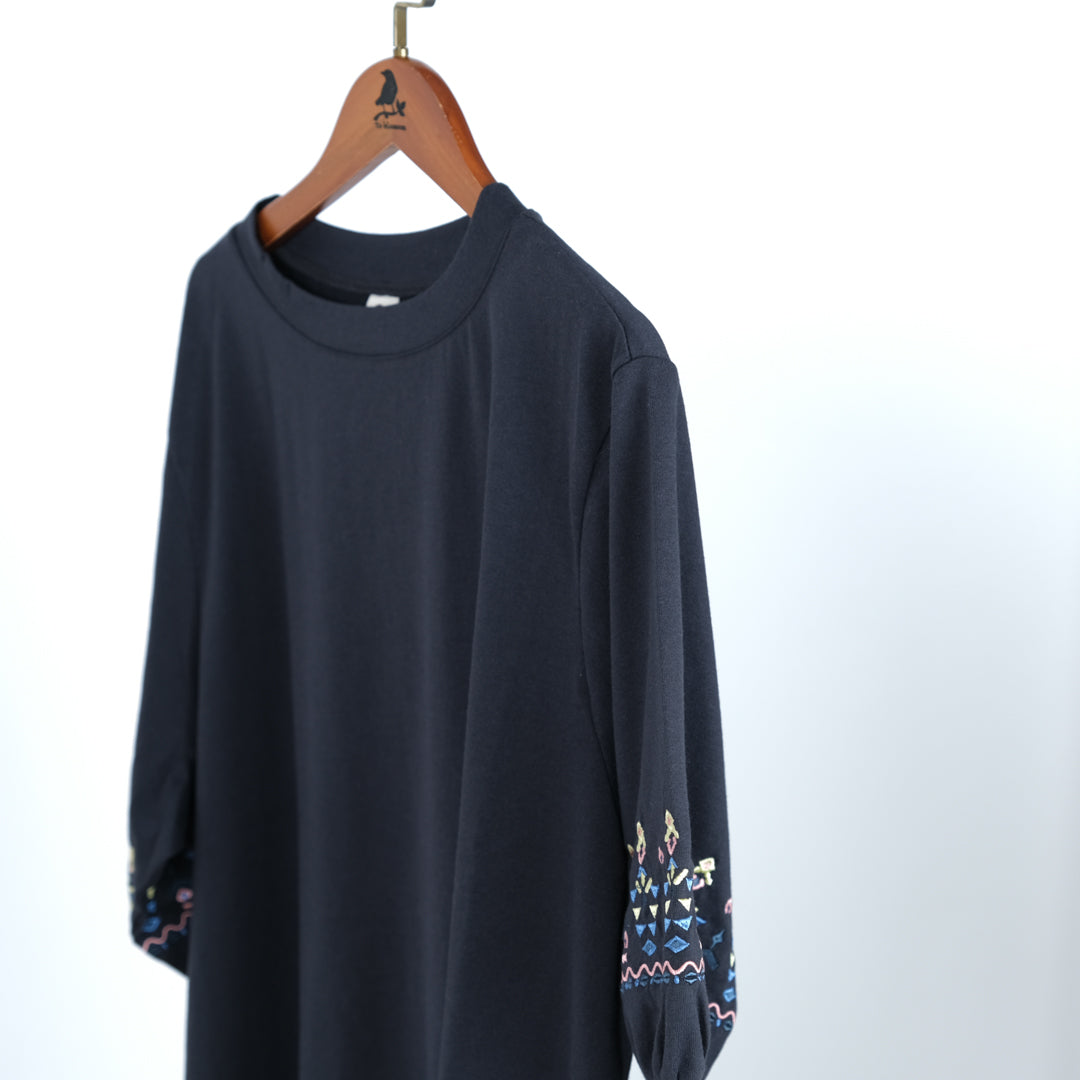 袖刺しゅうプルオーバー (9998350844036)