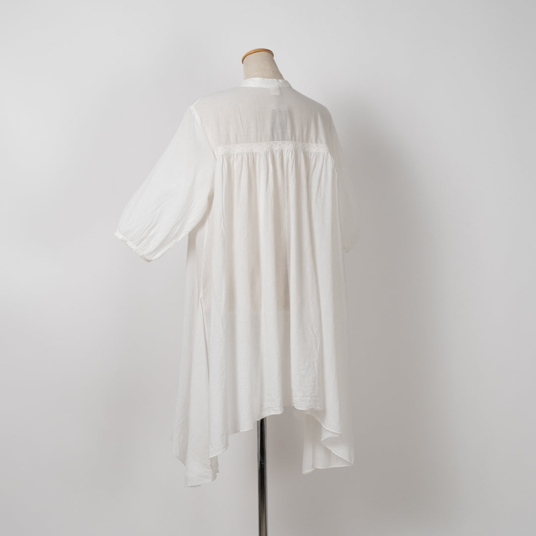 天使のブラウス2025 (10008700125316)