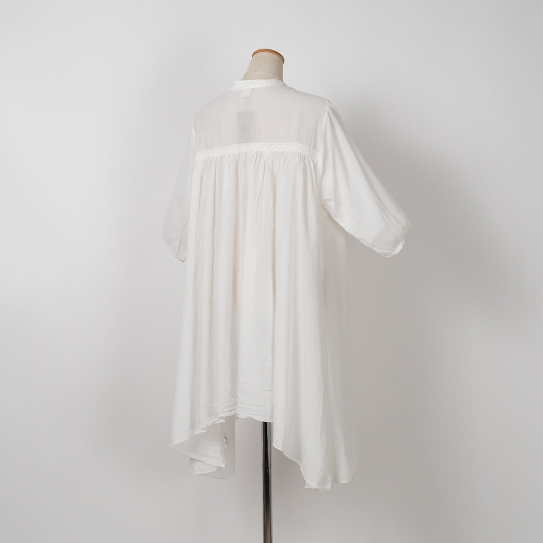 天使のブラウス2025 (10008700125316)