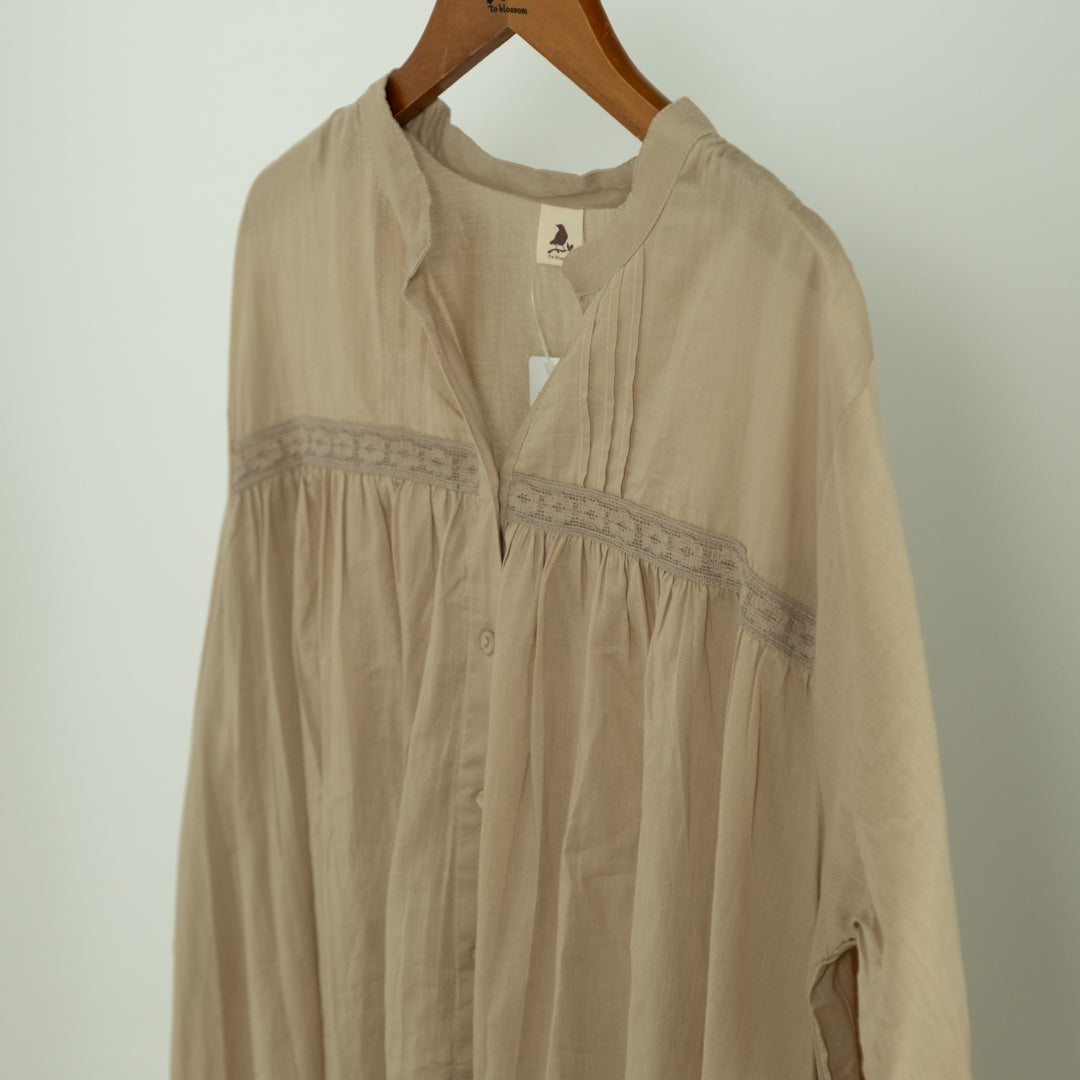 天使のブラウス2025 (10008700125316)