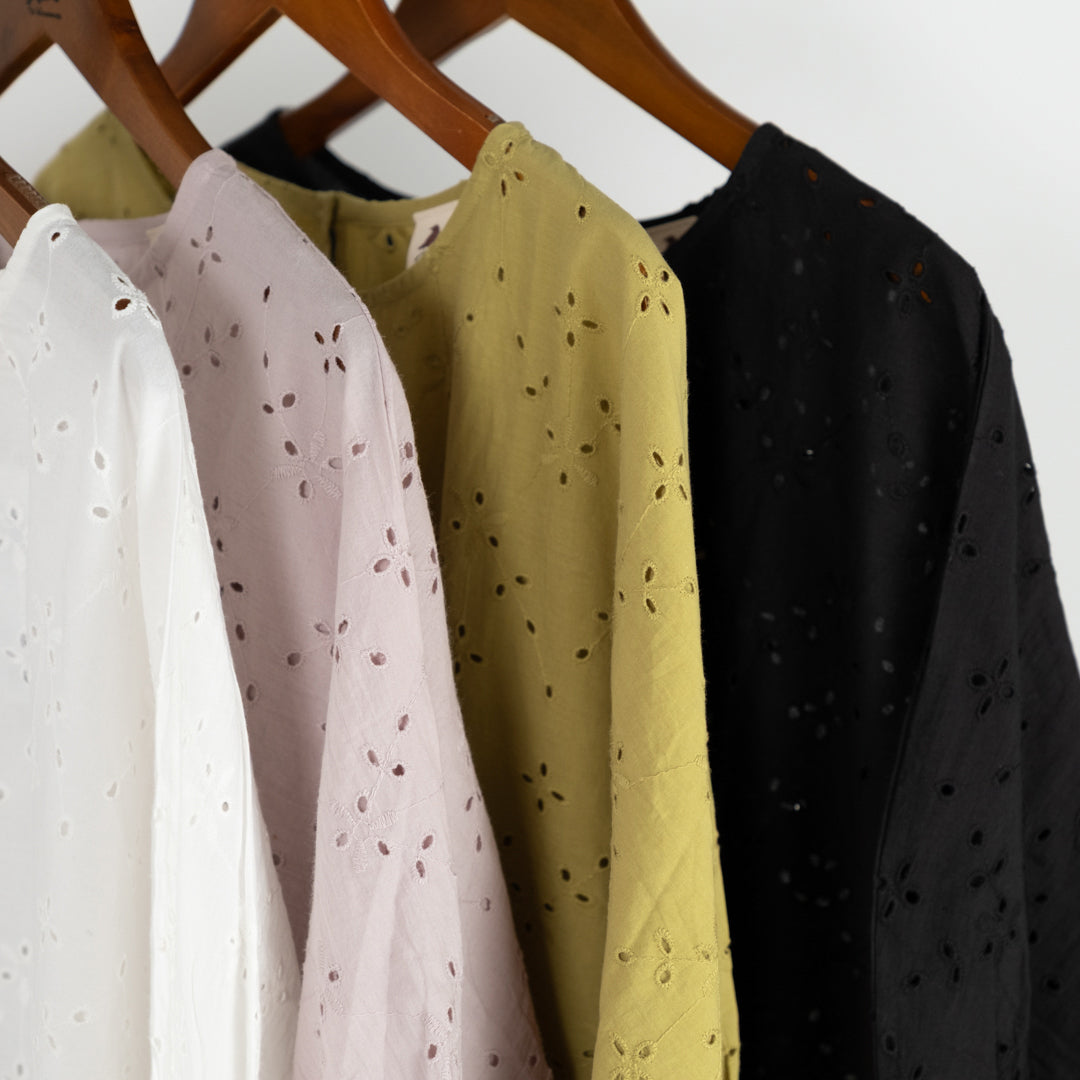 刺しゅうブラウス (10010517504132)