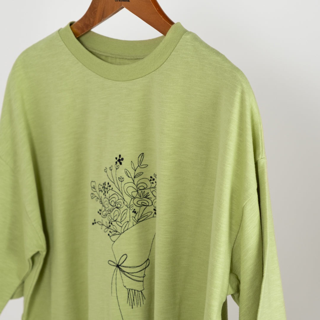 ブーケ線画刺しゅうチュニックTシャツ (10024809234564)