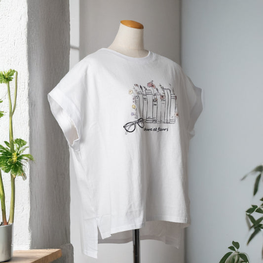 本とお花Tシャツ (10027373920388)
