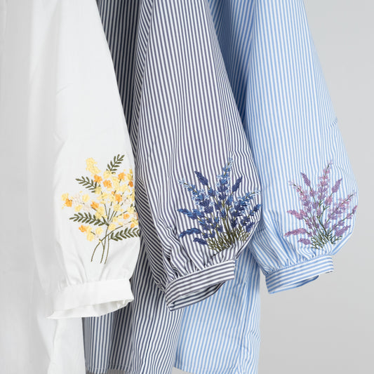 袖flower刺しゅうギャザーブラウス (10060167151748)