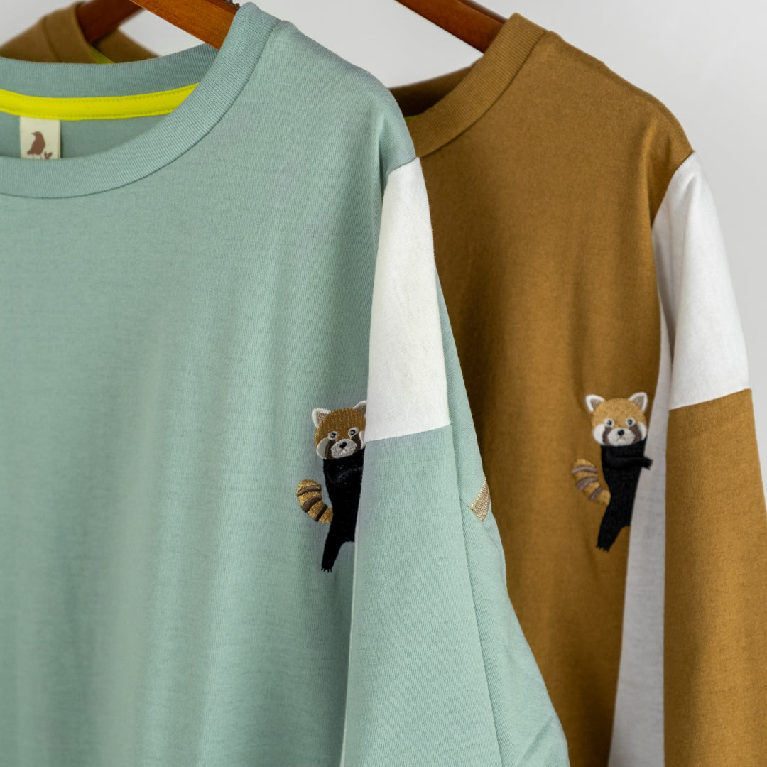 気ままなレッサーパンダ配色Tシャツ (10060285870212)
