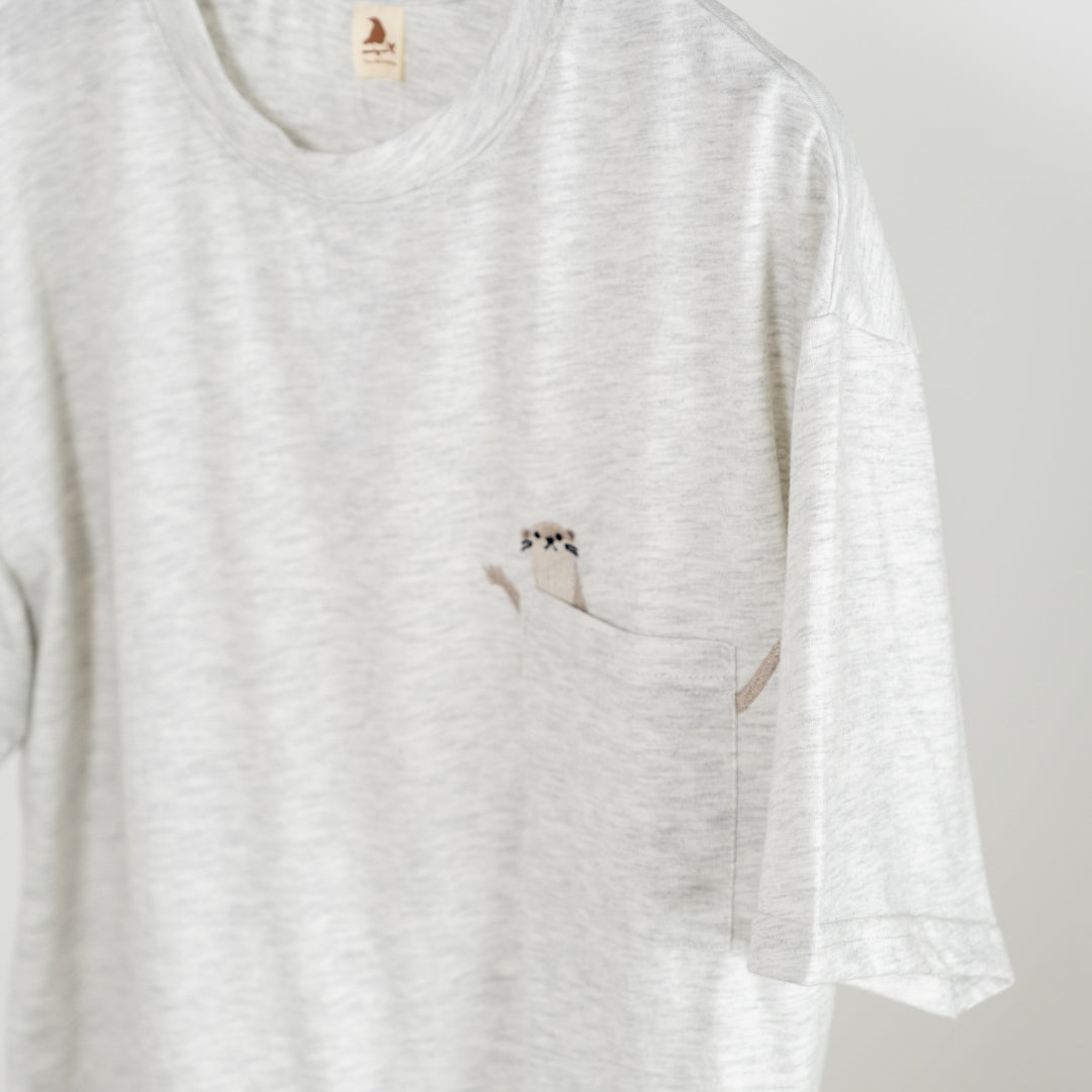 カワウソポケット刺しゅうTシャツ (10060271026308)