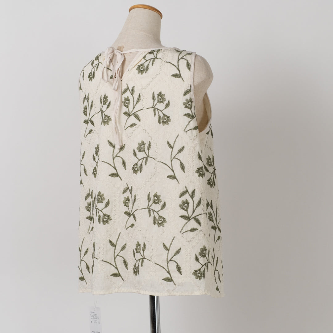 花柄エンブロイダリーブラウス (10069113307268)