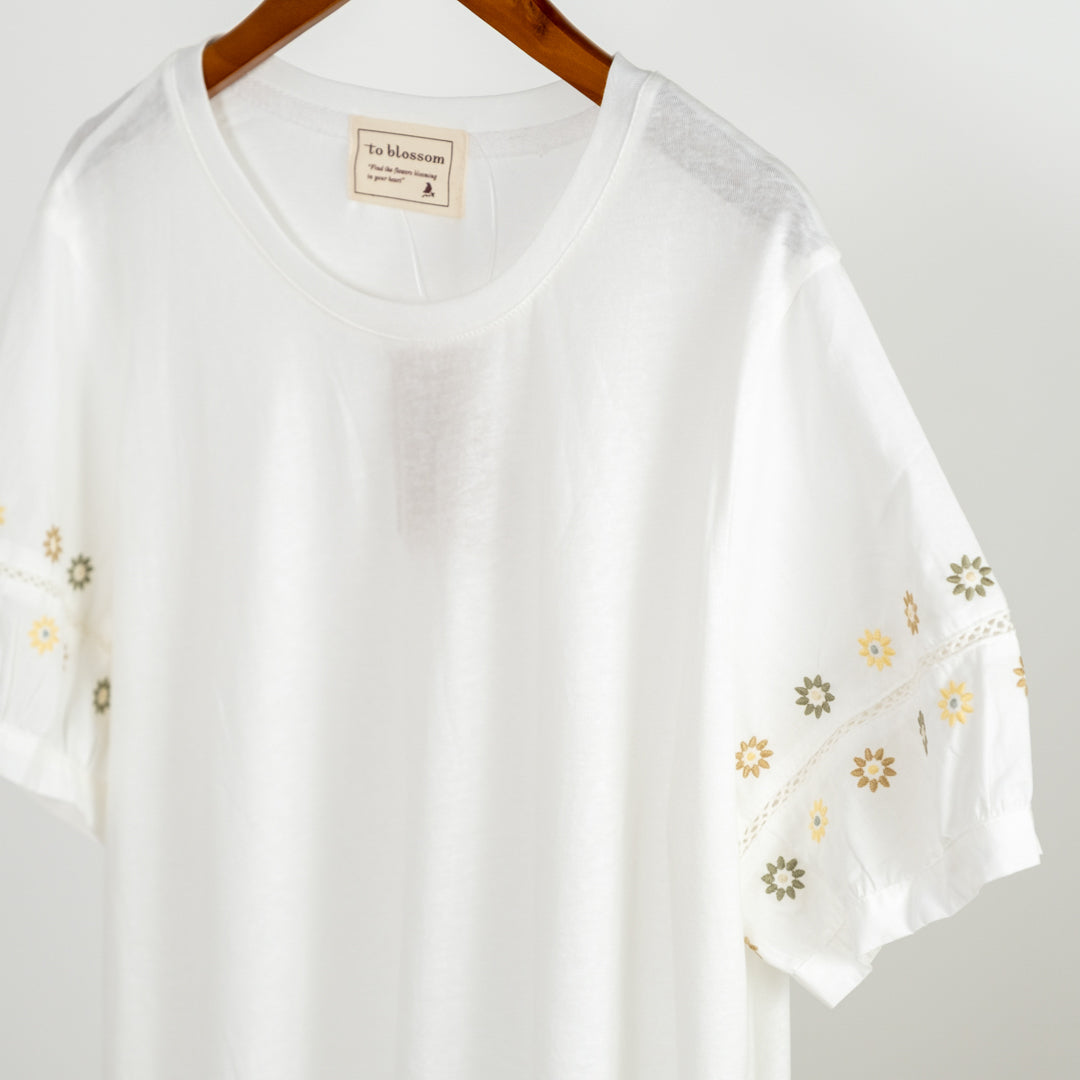 デイジー袖刺しゅうTシャツ (10075215691908)