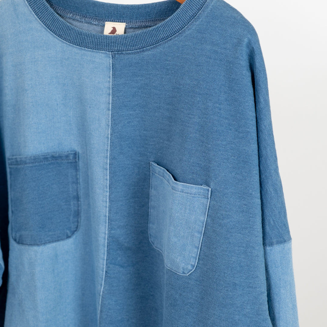 インディゴ裏毛パッチポケットプルオーバー