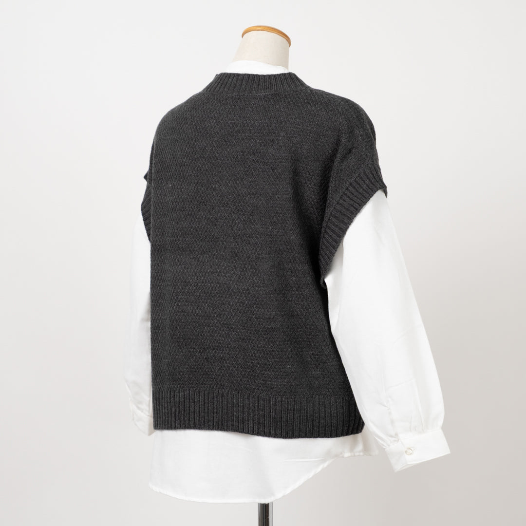 アクリルニット×ブラウスアンサンブル