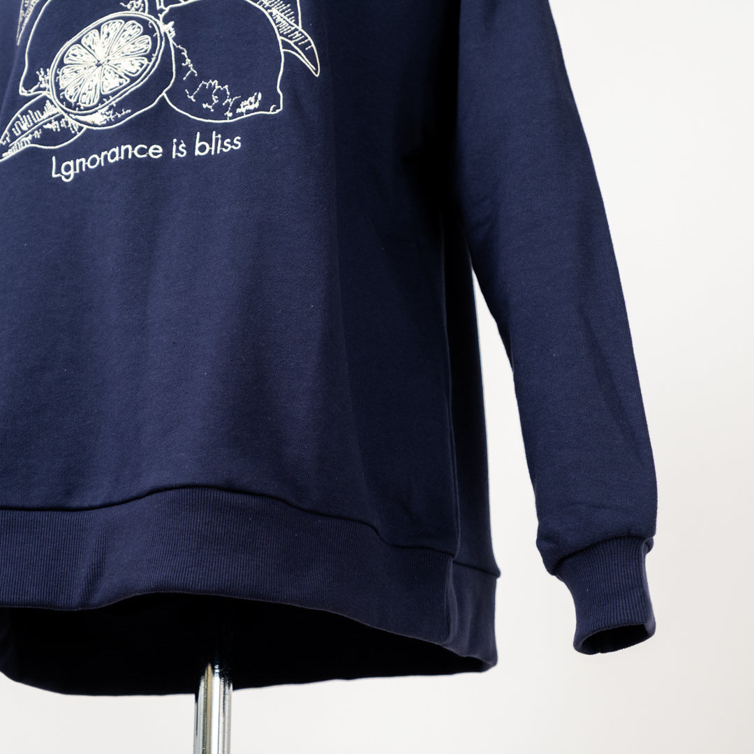 裏毛無垢な果実のプルオーバー