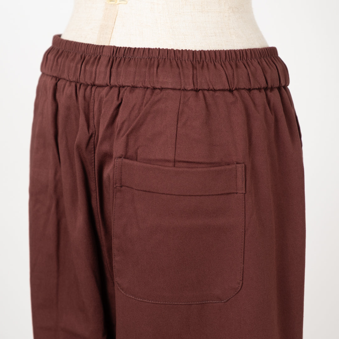 ストレッチテーパードパンツ改