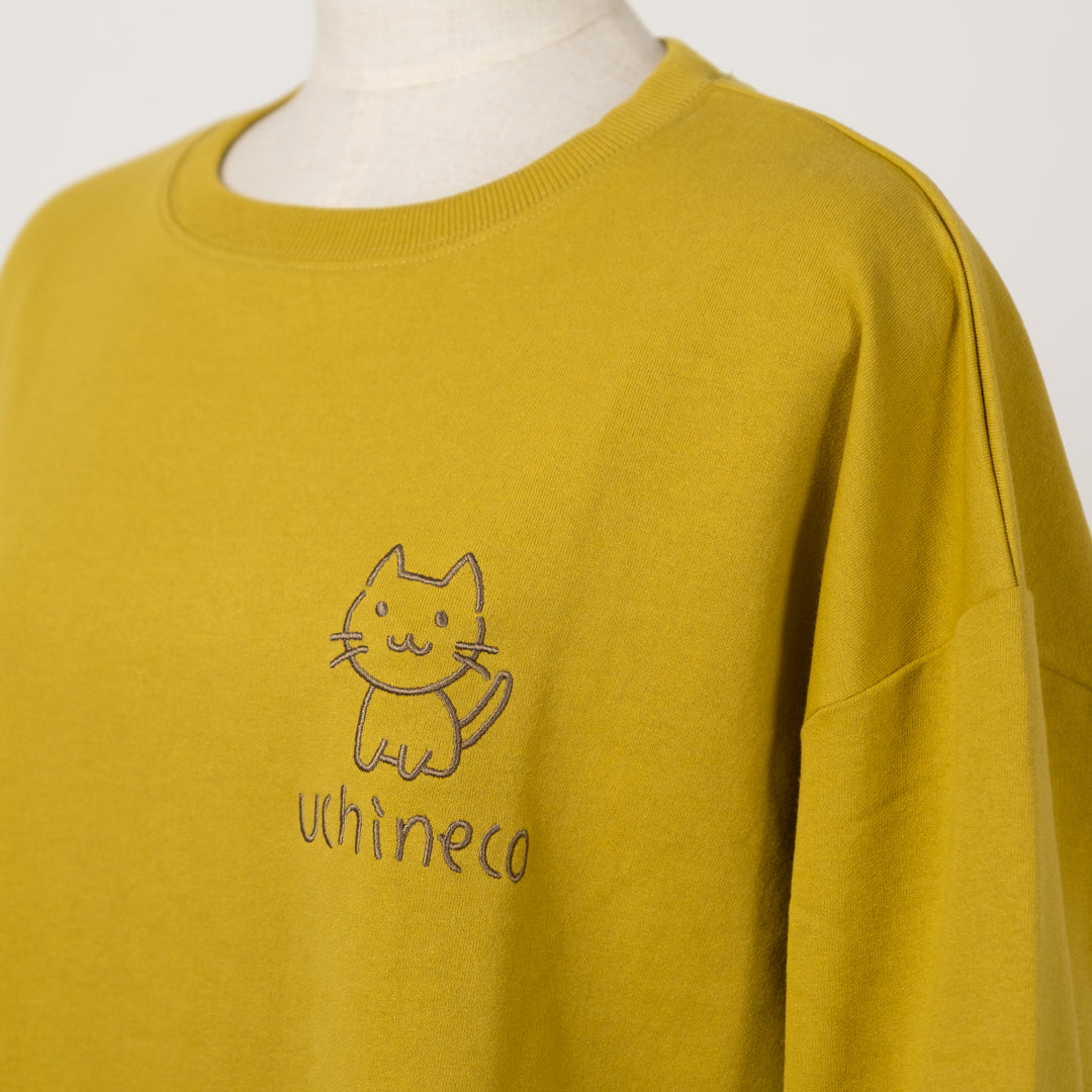 裏毛ウチネコ刺しゅうプルオーバー