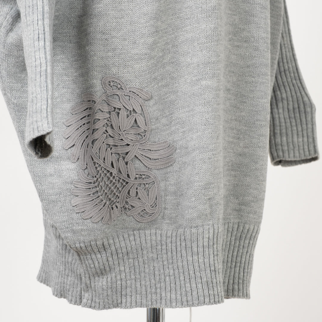 モチーフレースドルマンチュニックニット