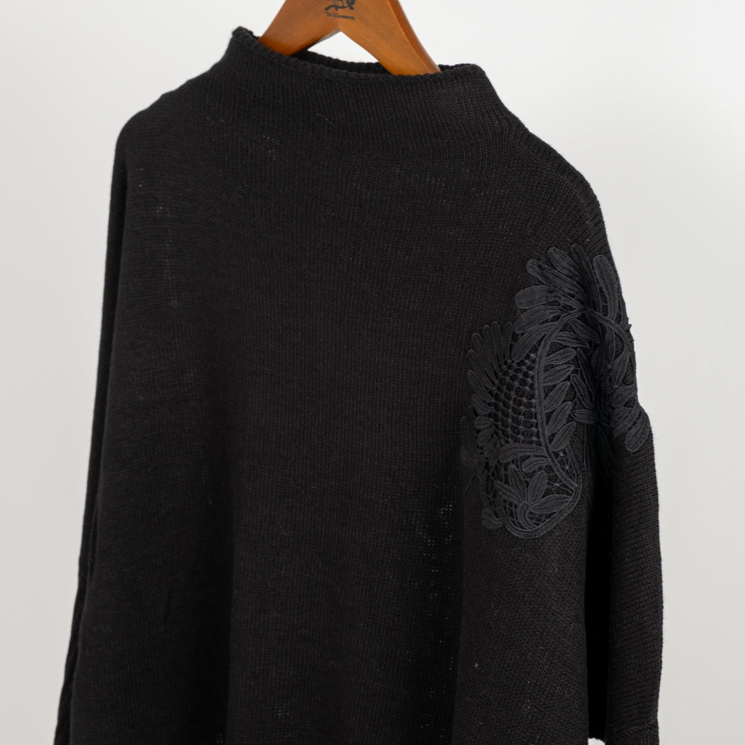 モチーフレースドルマンチュニックニット