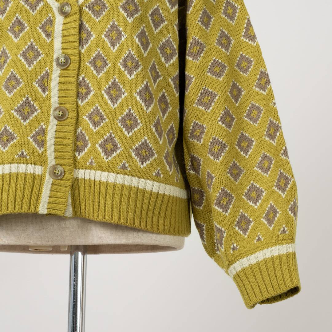 コモン柄ジャガードニット