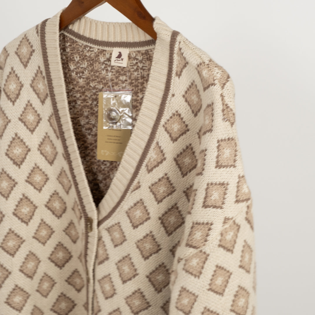 コモン柄ジャガードニット