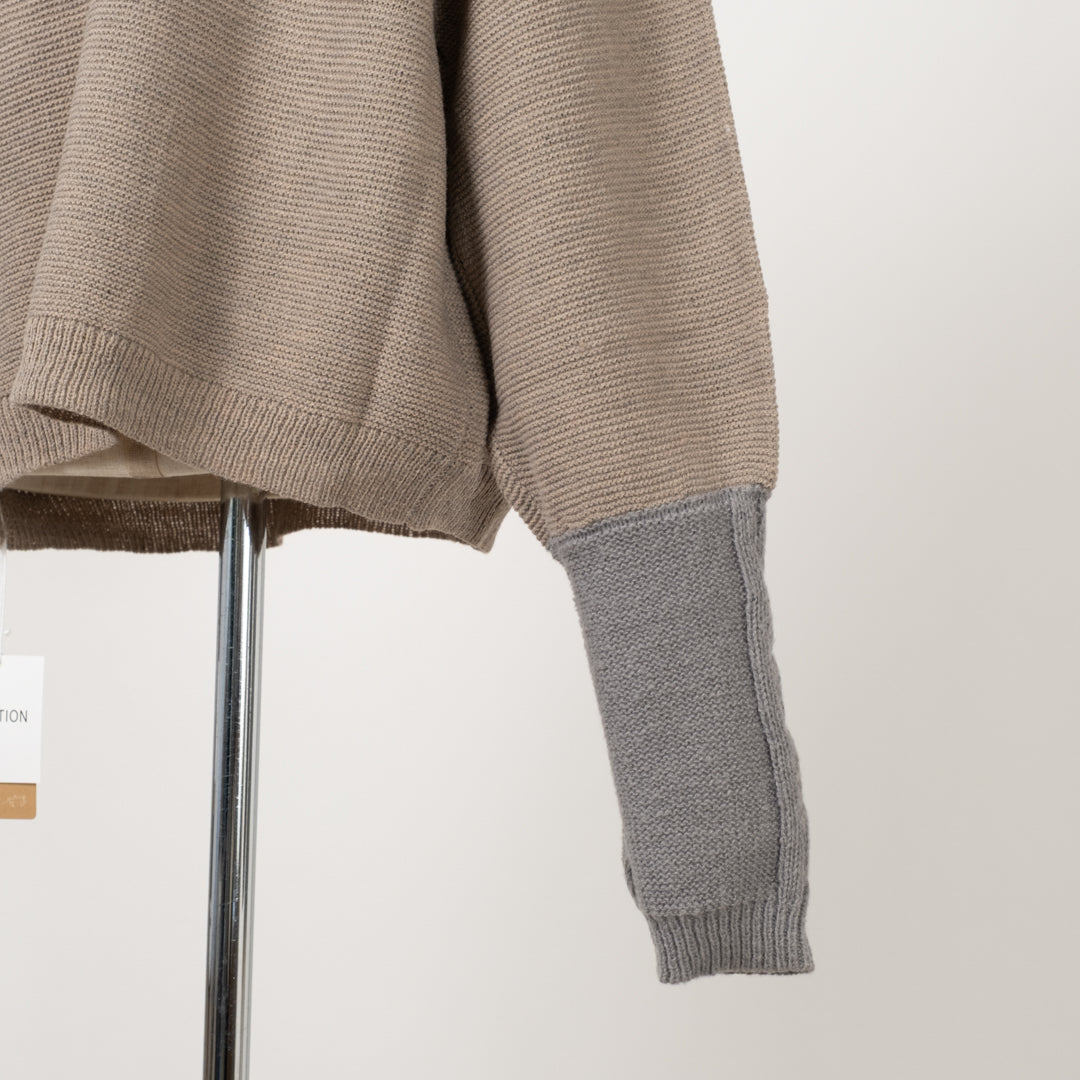 袖配色切替ニット