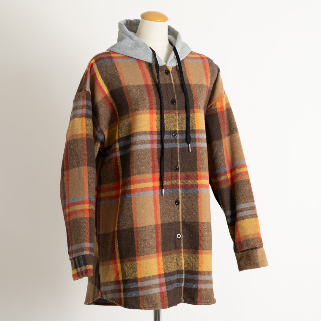レトロチェックのフードシャツ