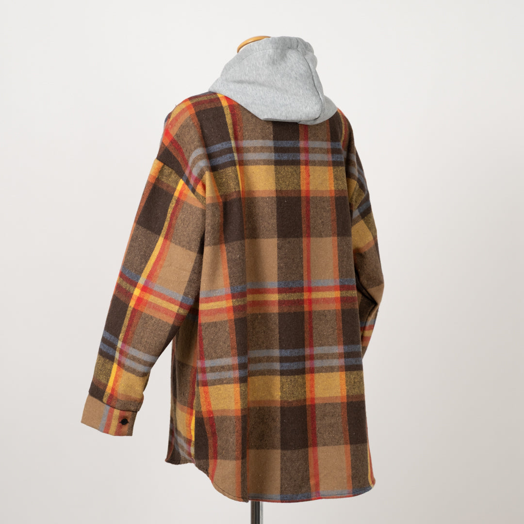 レトロチェックのフードシャツ