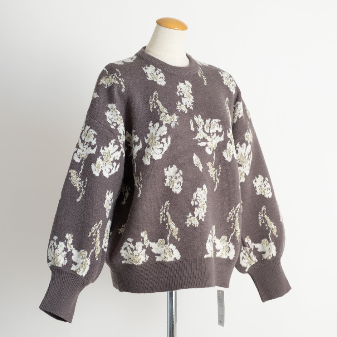 フラワージャガードプルオーバー