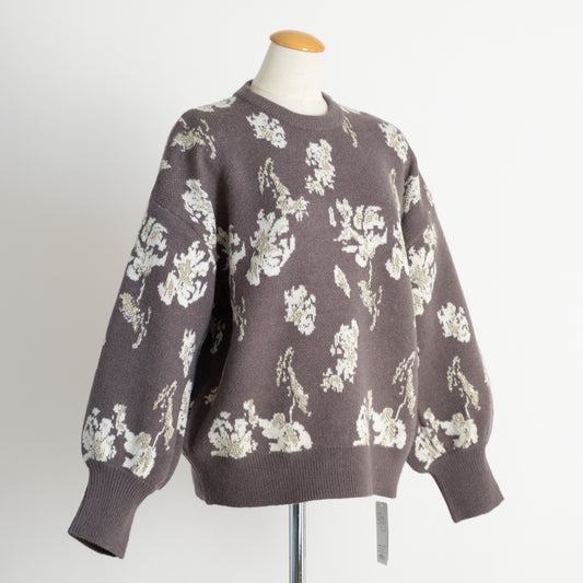 フラワージャガードプルオーバー