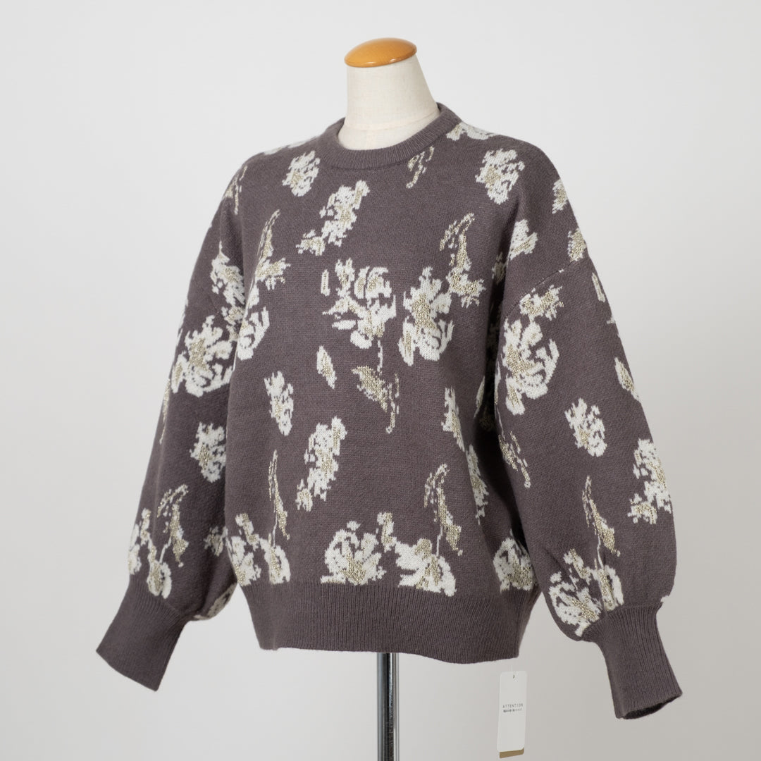 フラワージャガードプルオーバー