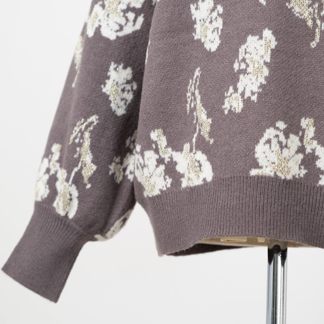 フラワージャガードプルオーバー